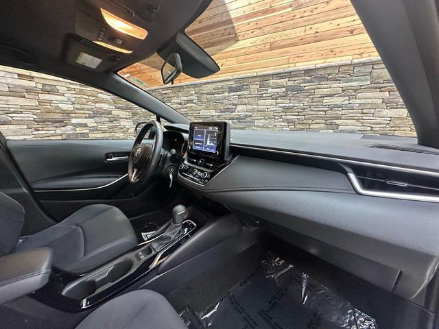 Photo of 2022 Blue Crush Metallic Toyota Corolla