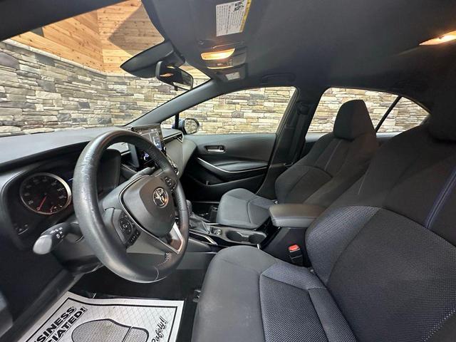 Photo of 2022 Blue Crush Metallic Toyota Corolla