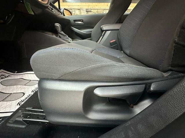 Photo of 2022 Blue Crush Metallic Toyota Corolla