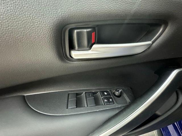 Photo of 2022 Blue Crush Metallic Toyota Corolla