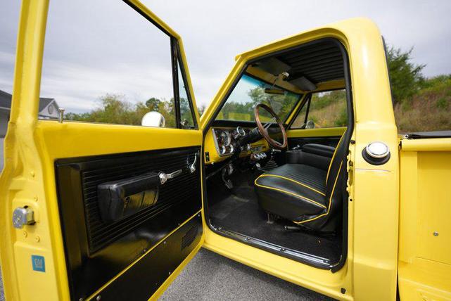 Photo of 1967 Yellow Chevrolet C10/K10