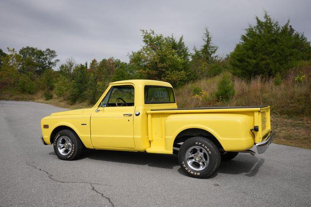Photo of 1967 Yellow Chevrolet C10/K10
