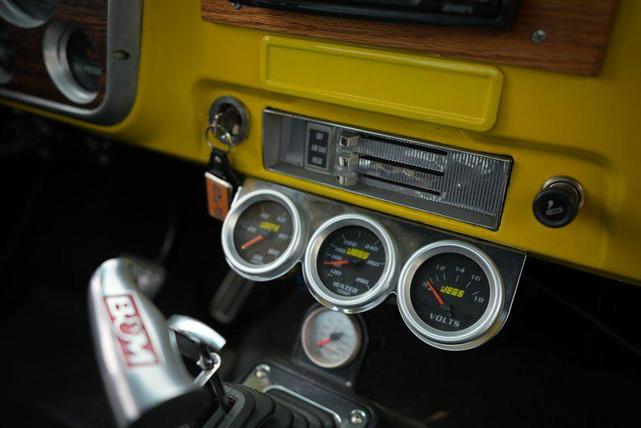 Photo of 1967 Yellow Chevrolet C10/K10