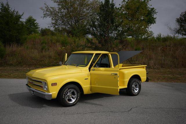Photo of 1967 Yellow Chevrolet C10/K10