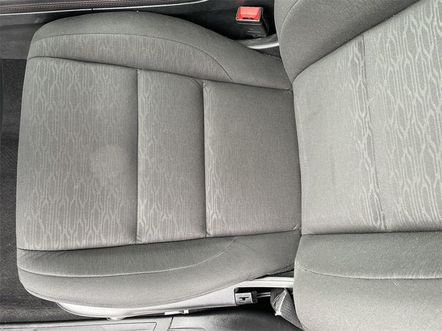Photo of 2024 DB Black Crystal Clearcoat Dodge Durango