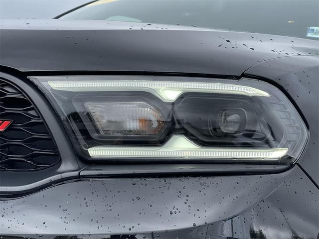 Photo of 2024 DB Black Crystal Clearcoat Dodge Durango