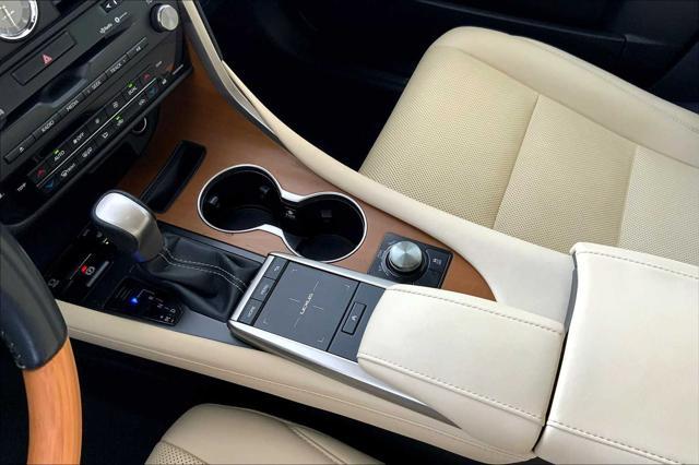 Photo of 2021 Atomic Silver Lexus RX 350