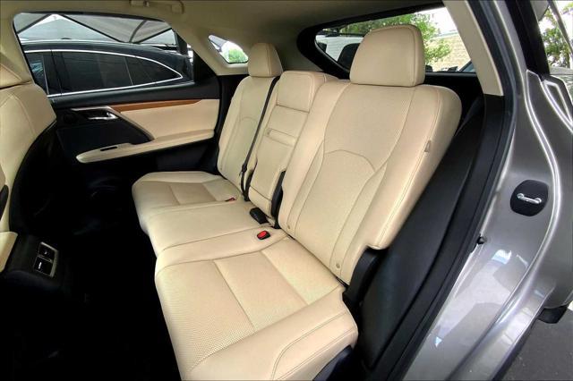 Photo of 2021 Atomic Silver Lexus RX 350