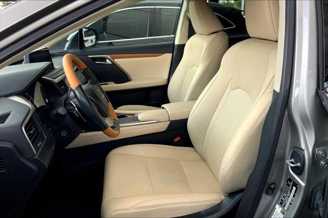 Photo of 2021 Atomic Silver Lexus RX 350
