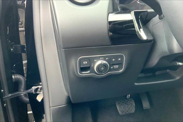 Photo of 2025 Black Mercedes-Benz GLA 250