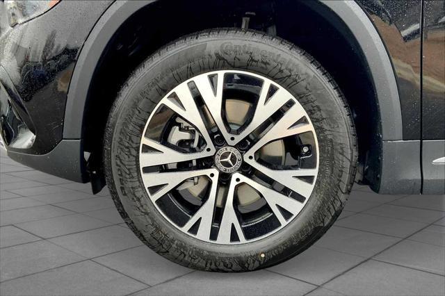 Photo of 2025 Black Mercedes-Benz GLA 250