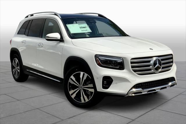 Photo of 2025 White Mercedes-Benz GLB 250