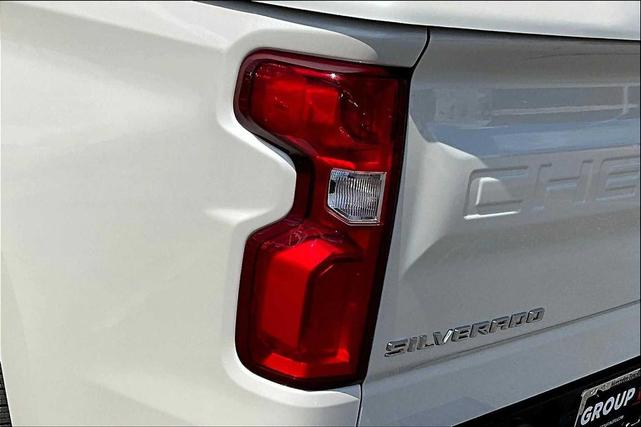 Photo of 2019 Iridescent Pearl Tricoat Chevrolet Silverado 1500