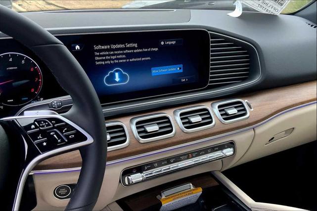 Photo of 2025 White Mercedes-Benz GLE 350