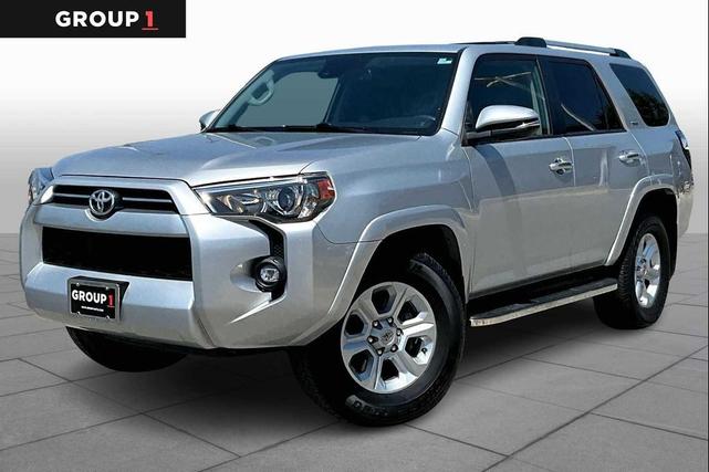 Photo of 2022 Classic Silver Metallic Toyota 4Runner