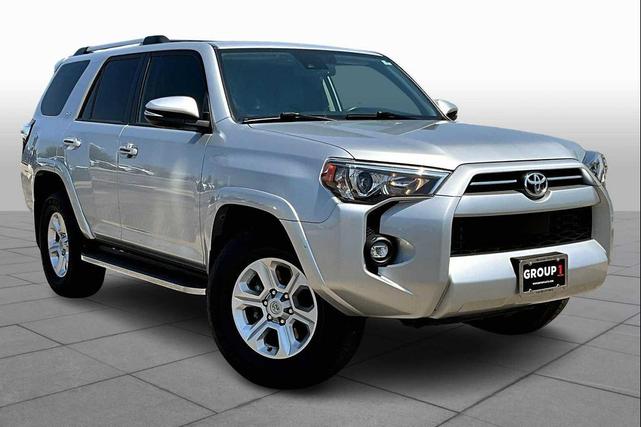 Photo of 2022 Classic Silver Metallic Toyota 4Runner