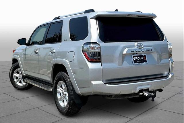 Photo of 2022 Classic Silver Metallic Toyota 4Runner