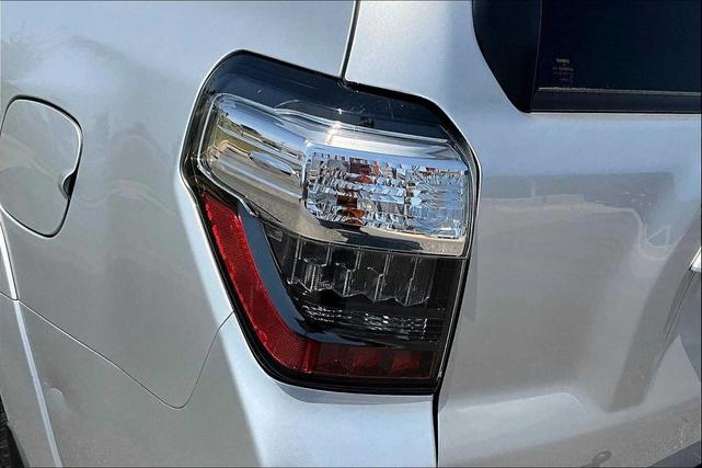 Photo of 2022 Classic Silver Metallic Toyota 4Runner