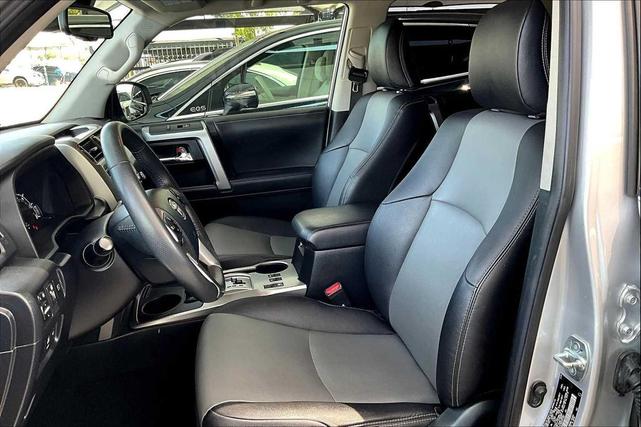 Photo of 2022 Classic Silver Metallic Toyota 4Runner