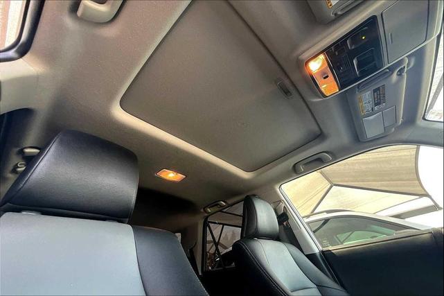 Photo of 2022 Classic Silver Metallic Toyota 4Runner