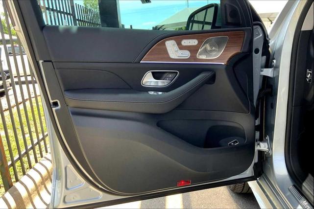 Photo of 2025 Cirrus Silver Metallic Mercedes-Benz GLE 350