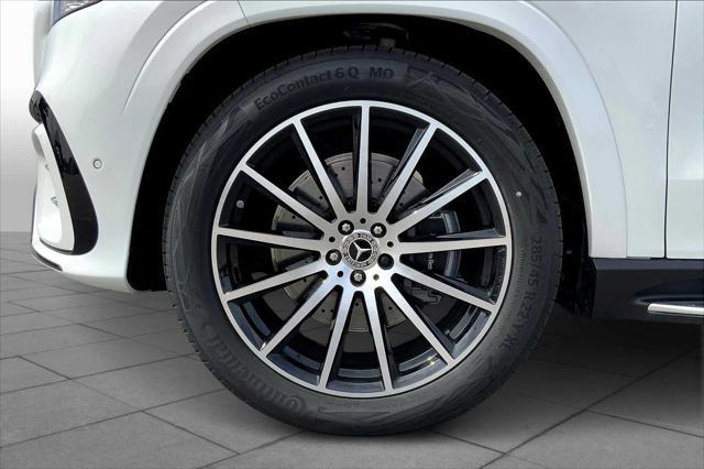 Photo of 2025 White Mercedes-Benz GLS 580