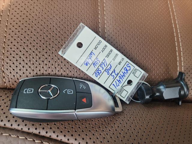 Photo of 2025 White Mercedes-Benz GLS 580