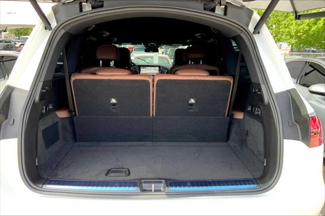 Photo of 2025 White Mercedes-Benz GLS 580