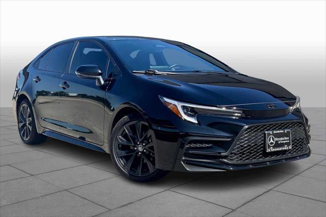 Photo of 2023 Midnight Black Metallic Toyota Corolla