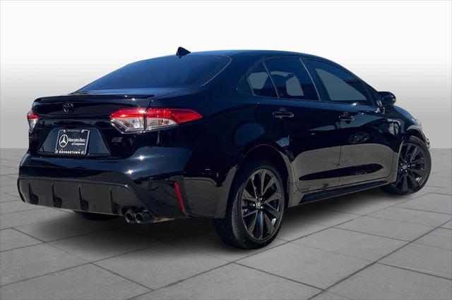 Photo of 2023 Midnight Black Metallic Toyota Corolla