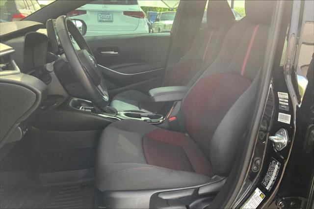 Photo of 2023 Midnight Black Metallic Toyota Corolla