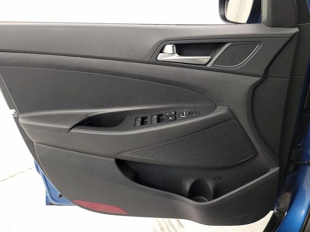 Photo of 2021 Blue Hyundai TUCSON