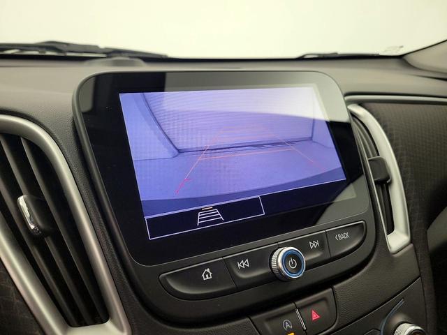 Photo of 2022 Black Chevrolet Malibu