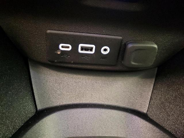 Photo of 2022 Black Chevrolet Malibu