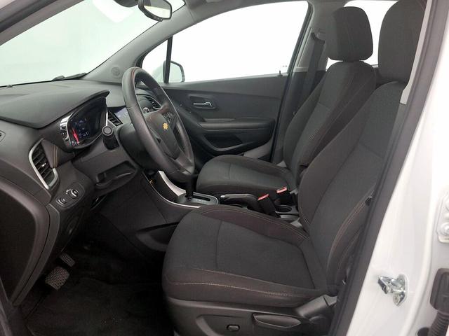 Photo of 2020 White Chevrolet Trax