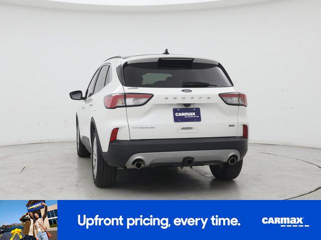 Photo of 2021 White Ford Escape