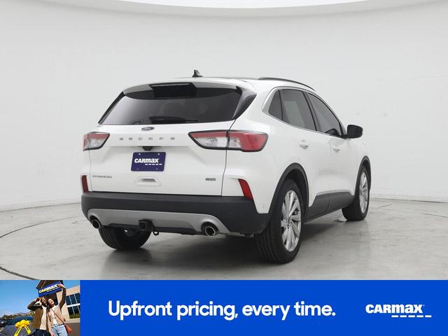 Photo of 2021 White Ford Escape