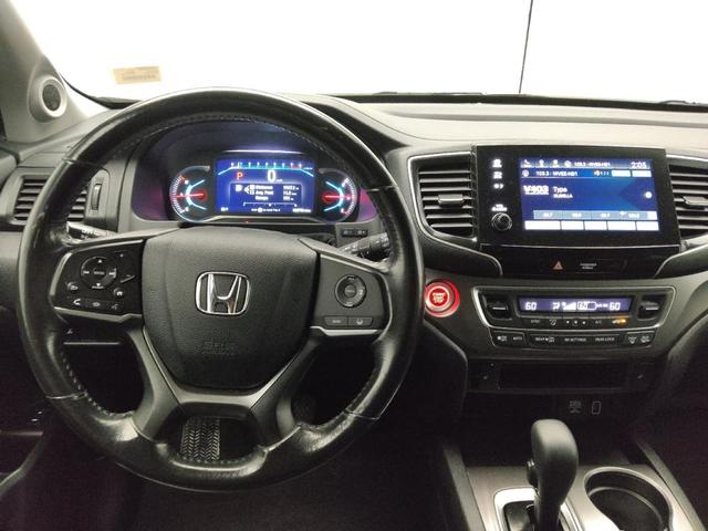 Photo of 2019 White Diamond Pearl Honda Pilot