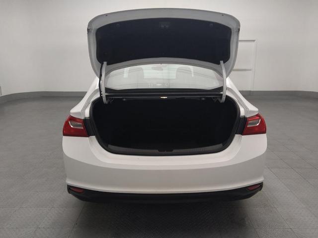 Photo of 2023 Summit White Chevrolet Malibu