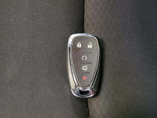 Photo of 2023 Summit White Chevrolet Malibu