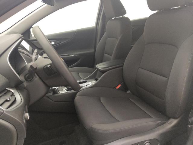 Photo of 2023 Summit White Chevrolet Malibu