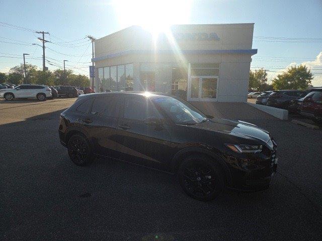 Photo of 2025 Crystal Black Pearl Honda HR-V