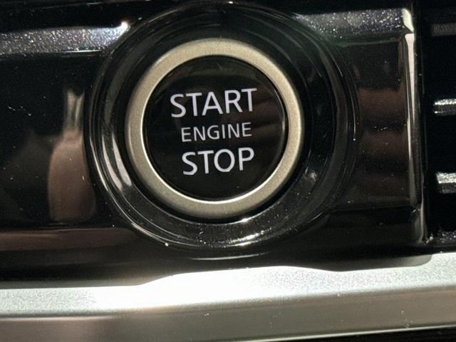 Photo of 2022 Gun Metallic Nissan Pathfinder