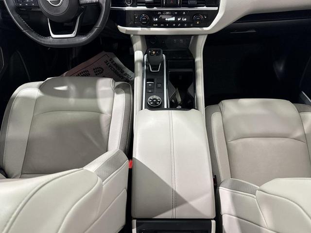 Photo of 2022 Gun Metallic Nissan Pathfinder