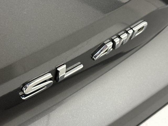 Photo of 2022 Gun Metallic Nissan Pathfinder