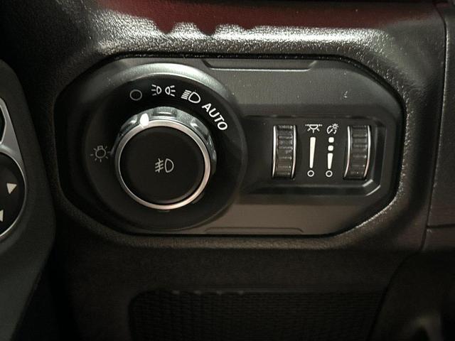Photo of 2019 Black Clearcoat Jeep Wrangler Unlimited
