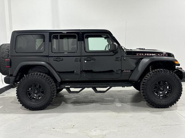 Photo of 2019 Black Clearcoat Jeep Wrangler Unlimited