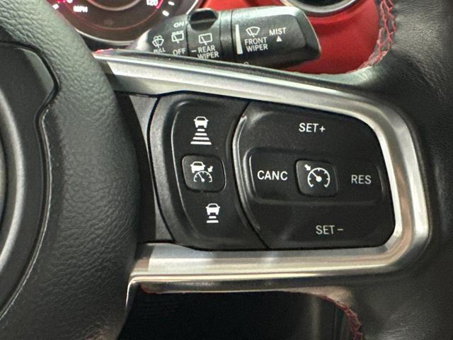 Photo of 2019 Black Clearcoat Jeep Wrangler Unlimited