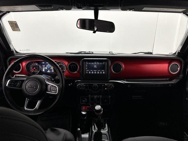 Photo of 2019 Granite Crystal Metallic Clearcoat Jeep Wrangler Unlimited