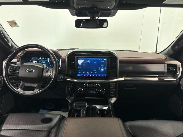 Photo of 2022 Agate Black Metallic Ford F-150